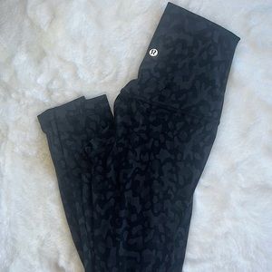 lululemon Align leggings ultra high rise black animal camo print size 2
